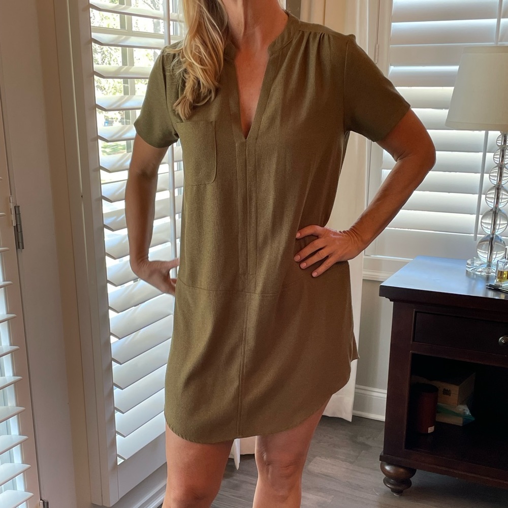 Cute shortsleeved Fabrik dress